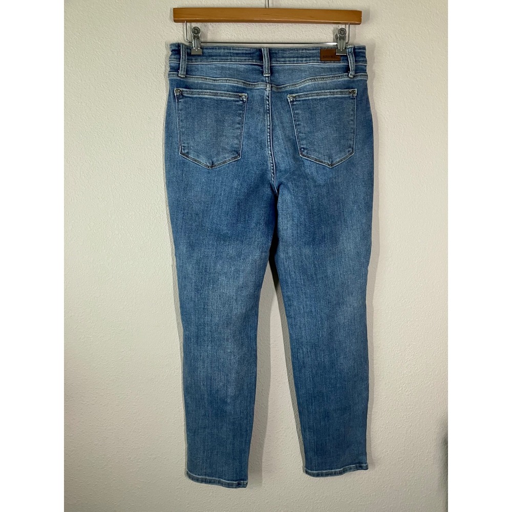 JUDY BLUE Boyfriend Fit Stretch Denim Jeans Size 13/31 Blue Cropped Cuff Coastal - Picture 9 of 10